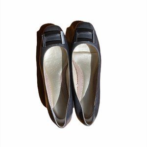 Easy Spirit Women's 9.5W Esobara Block Heel Pumps